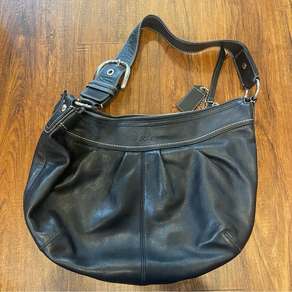 🖤Coach🖤 Black Hobo Bag
